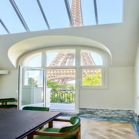 Luxury Duplex - 4bdr 8p-tour Eiffel- Bail Mobilite Apartment